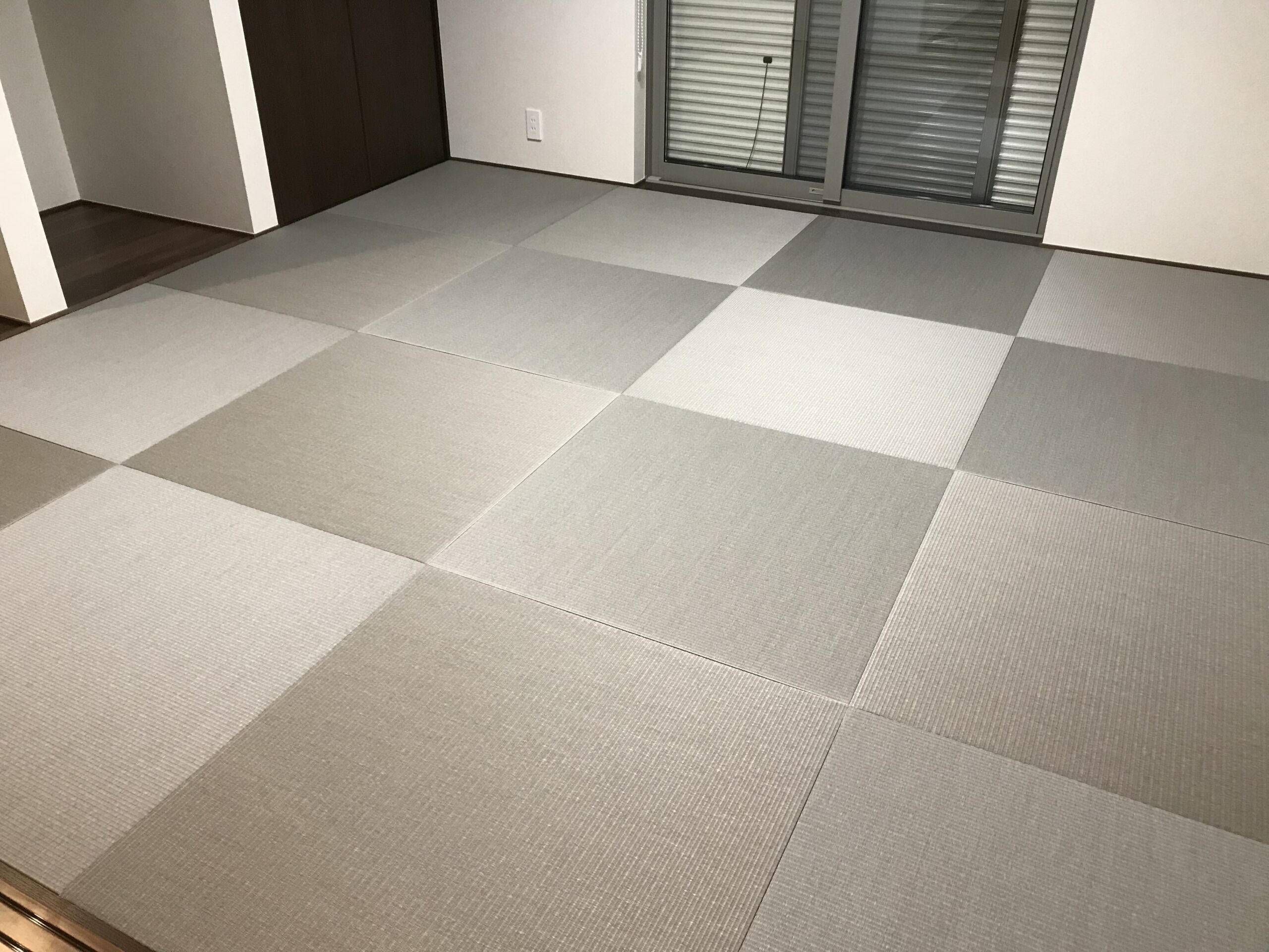 18/05/18  縁無し畳 施工現場